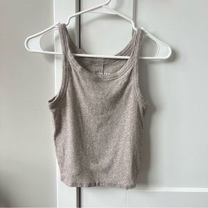Everlane tank top